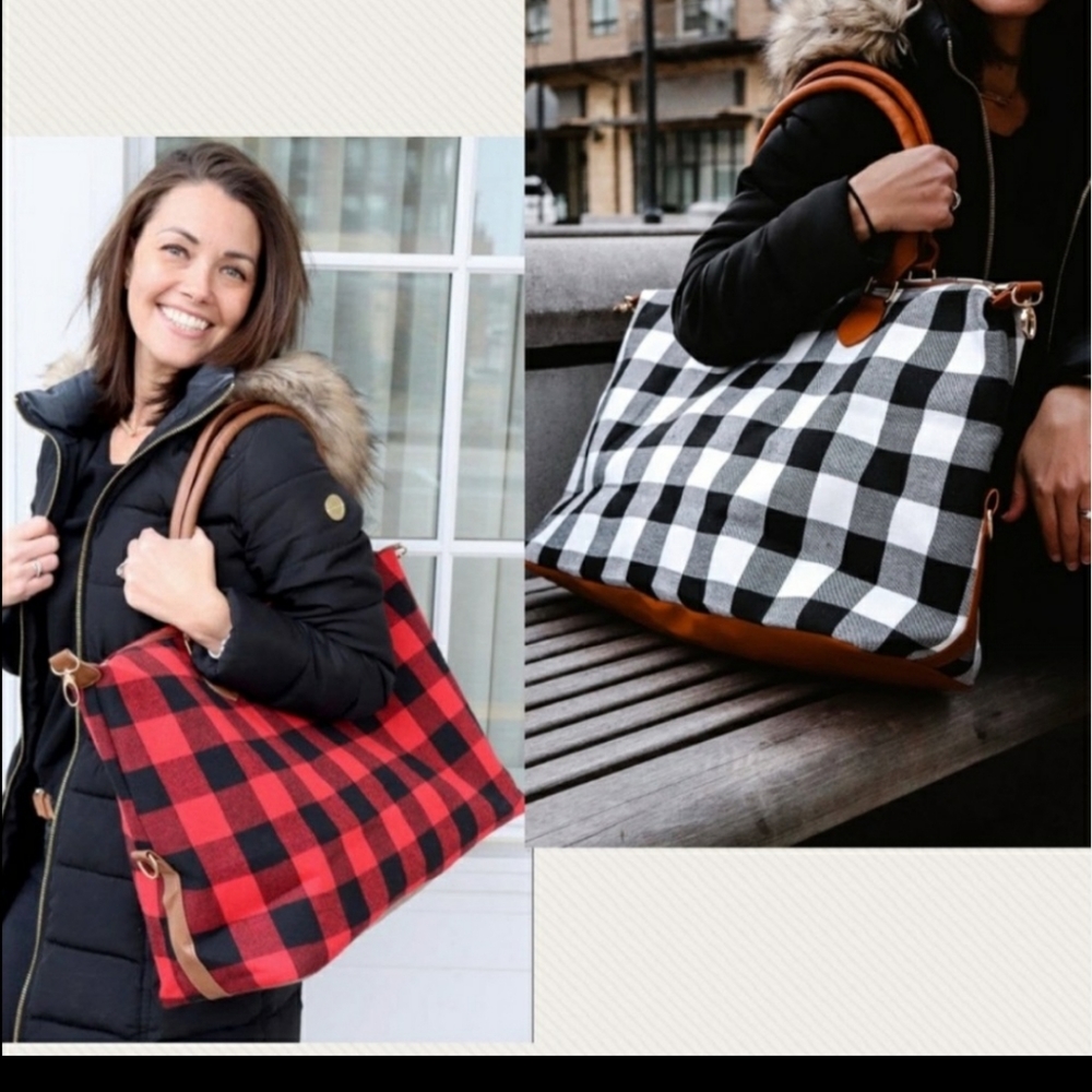 Buffalo Plaid Weekender Bag - Picture 4 of 4